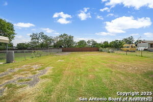 Building Photo - 9322 Clamp Ave