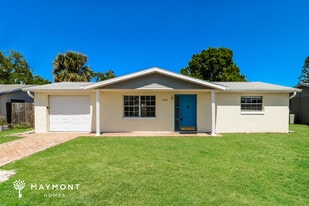 Building Photo - 3035 Primrose Dr