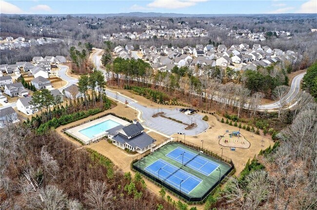Building Photo - 5377 Fountainhead Ln