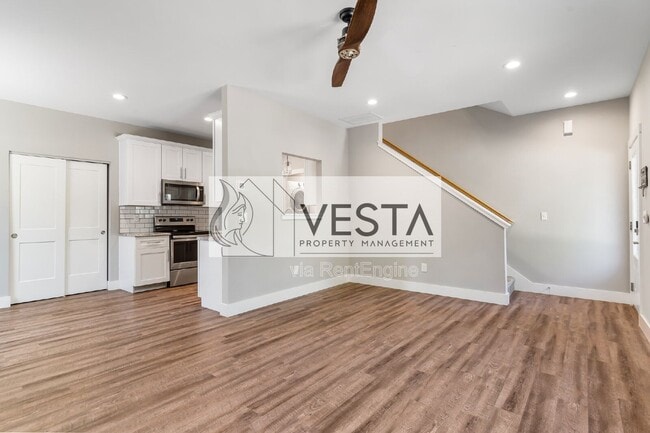 Building Photo - 12 Riddle Rd