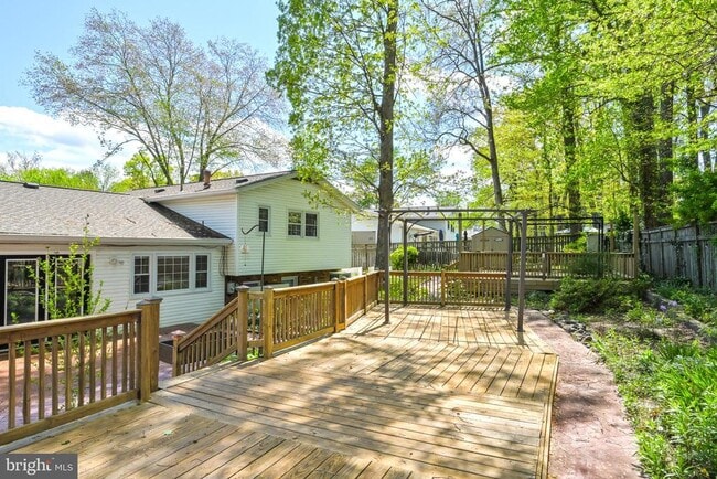 Building Photo - 2412 Rockbridge St