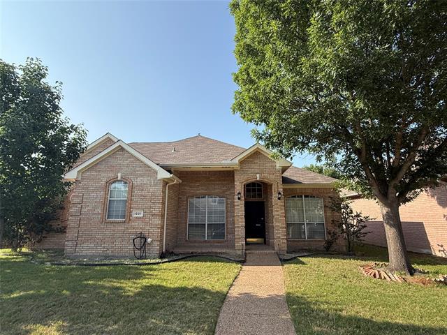 Primary Photo - 1221 Hillcrest Dr