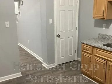 Building Photo - 3925 N 9th St