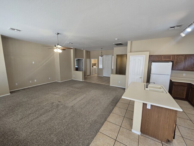 Building Photo - 1580 N Racine Ct