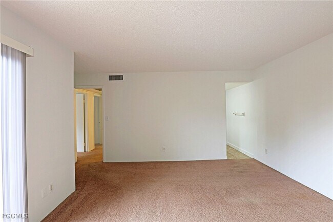 Building Photo - 12351 Woodrose Ct