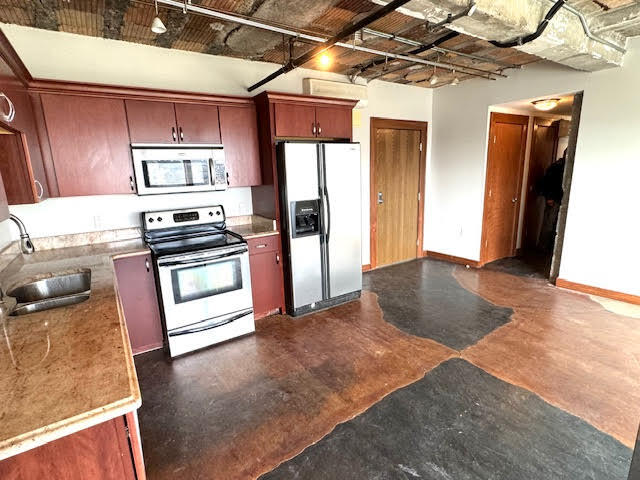 kitchen - 2915 John R St