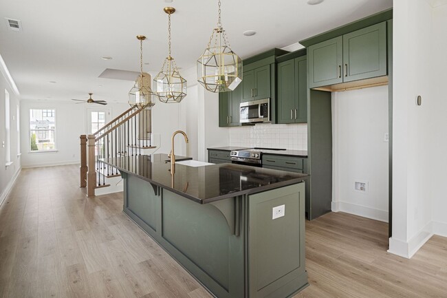Building Photo - 3049 Inman Dr
