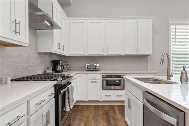 Building Photo - 613 Stickley Oak Way
