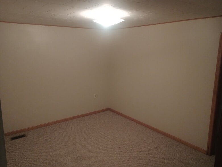 Flex Space - 1039 Old State Highway 8