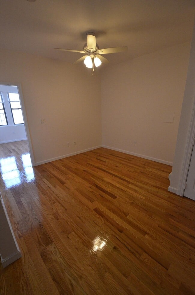 Building Photo - 58 Westland Ave
