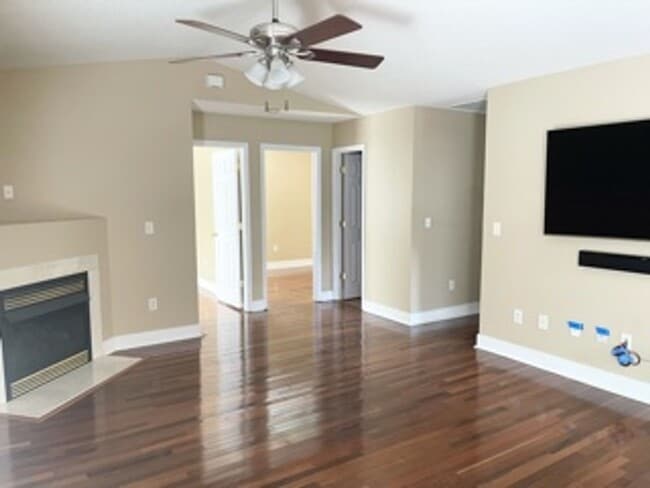 Building Photo - Powell/Anderson County 37849 - 3 bedroom, ...