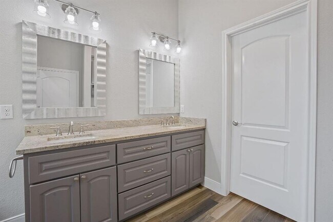 Building Photo - 130 Koele Ct