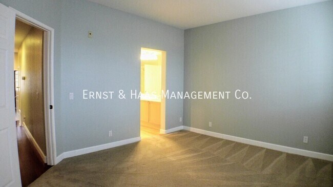 Building Photo - 2968 Claremore Ln