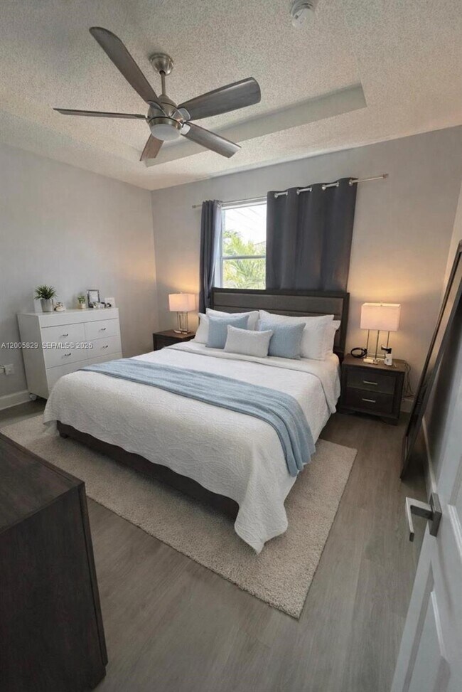 Building Photo - 2244 NE 42nd Ave