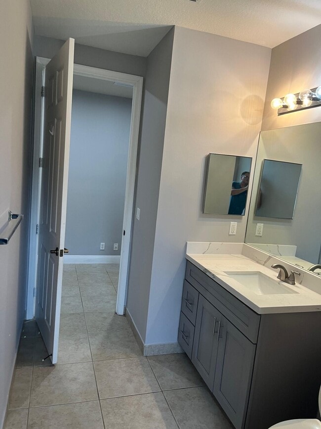 Building Photo - 9357 Osprey Isles Blvd