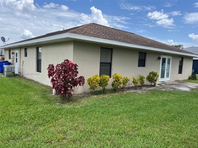 Building Photo - 36 Quail Roost Rd