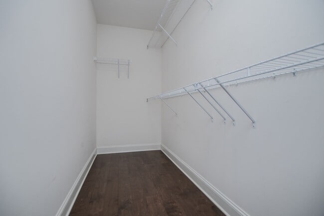 Building Photo - A Home To Grow In To