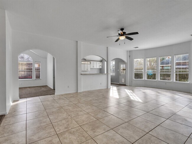 Building Photo - 3327 La Seine Ln