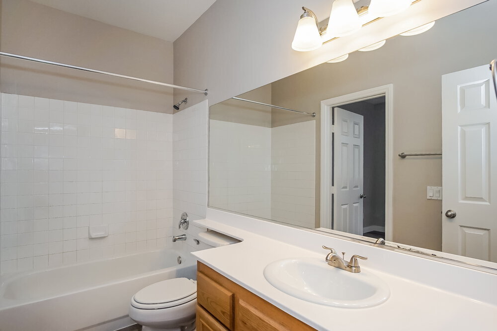 Building Photo - 8185 Flanders Terrace Dr