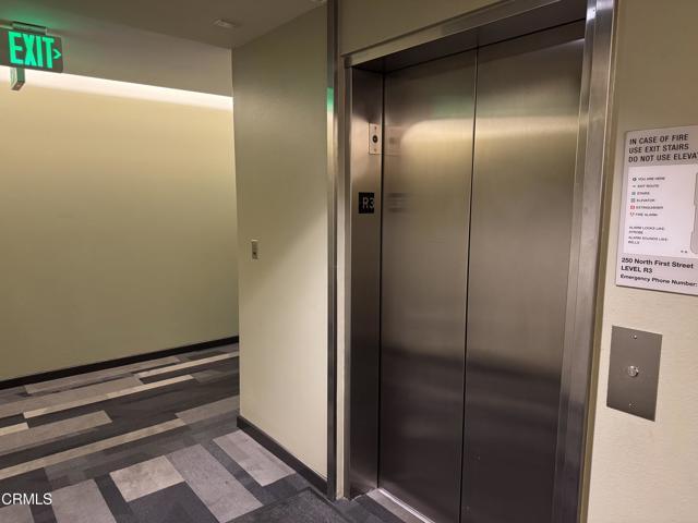 Building Photo - 250 N 1st St