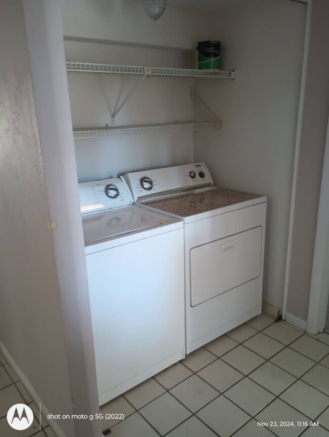 washer and dryer included - 150 Limewood Pl