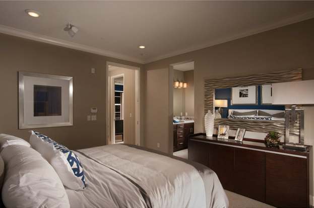 Building Photo - 643 Turnbuckle Dr