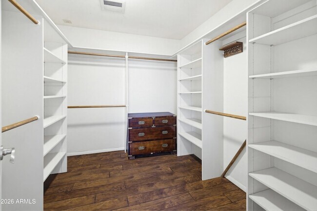 Building Photo - 6503 S Bonarden Ln