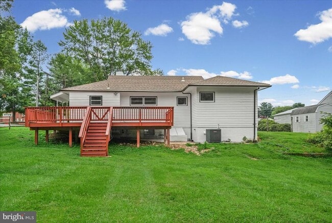 Building Photo - 750 Tydings Rd