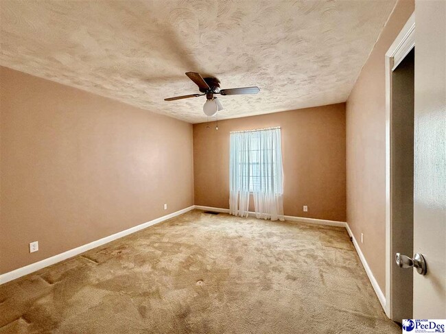 Building Photo - 1427 Old Ebenezer Rd