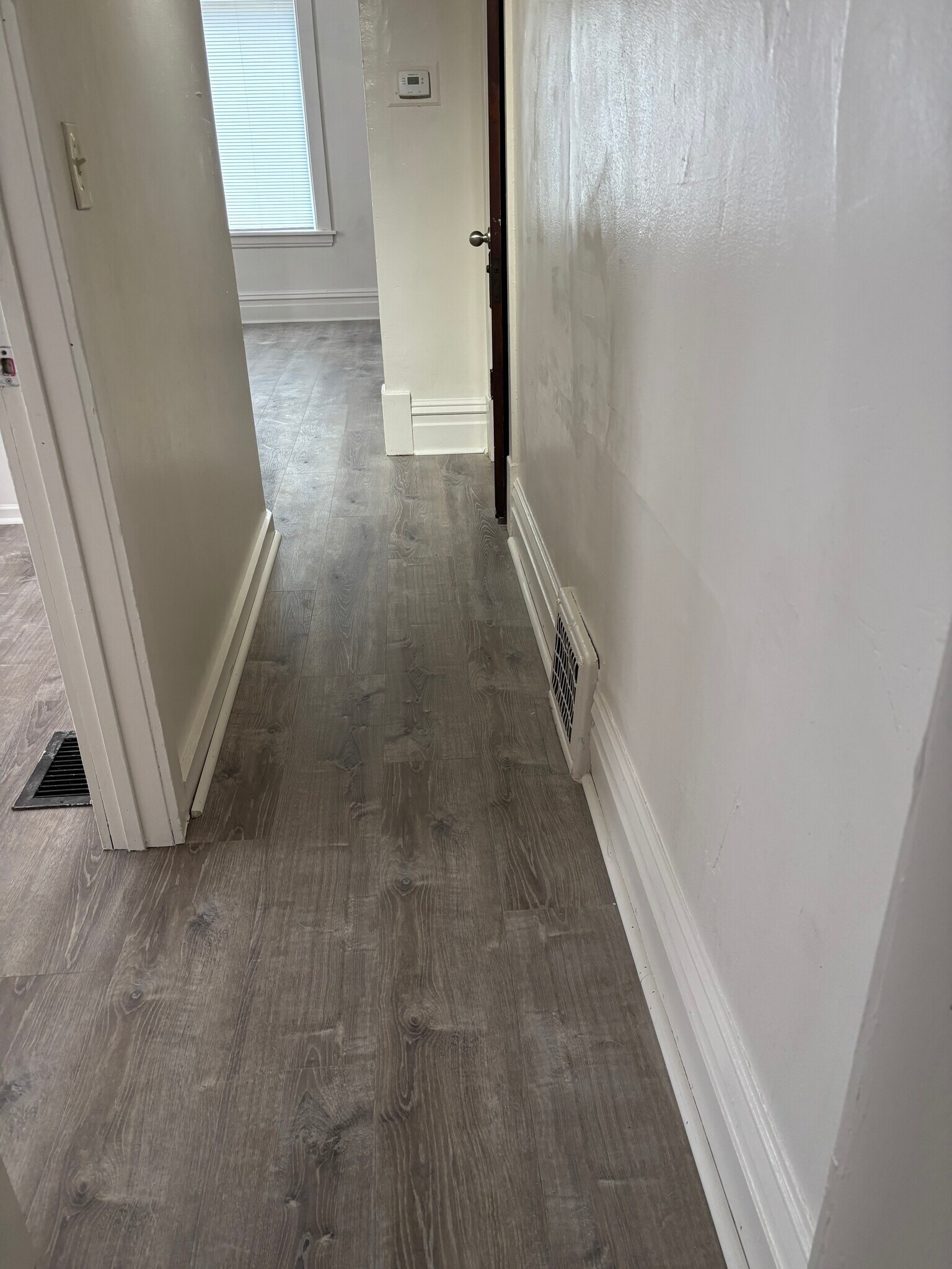 Building Photo - 3052 Minnehaha Ave