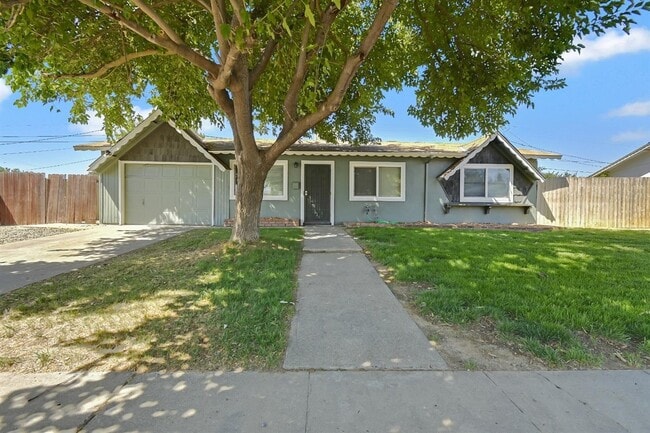 Primary Photo - 1113 Arthur St