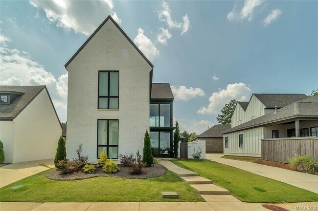 Building Photo - 7132 Fain Park Dr