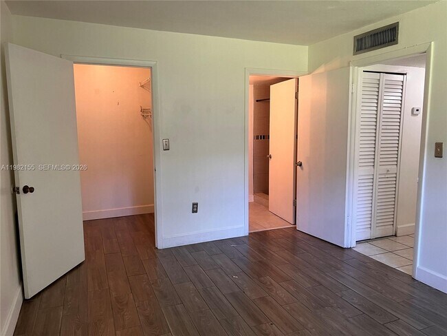 Building Photo - 15610 SW 80th St