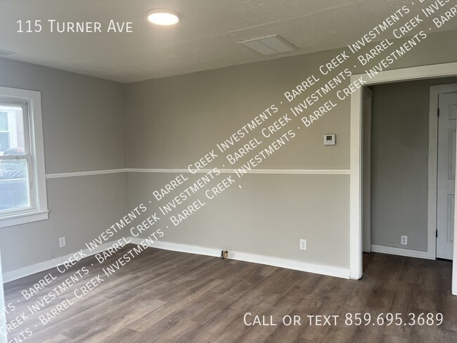 Building Photo - 115 Turner Ave