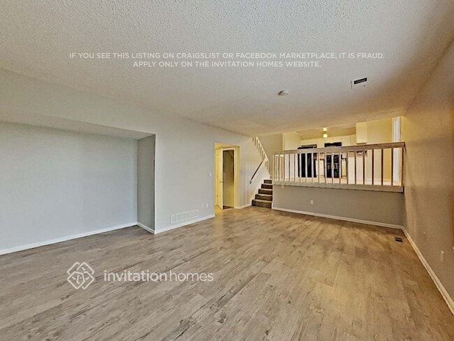 Building Photo - 4610 E 105th Dr