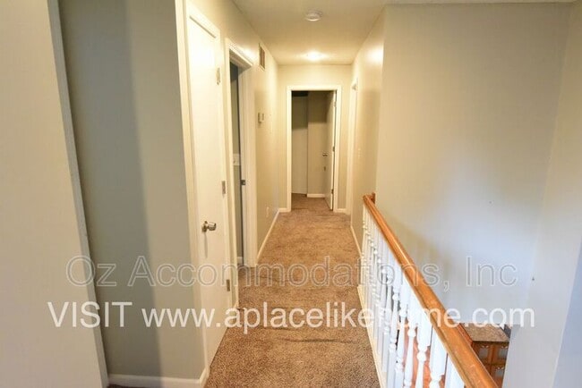 Building Photo - 6301 W 153rd St