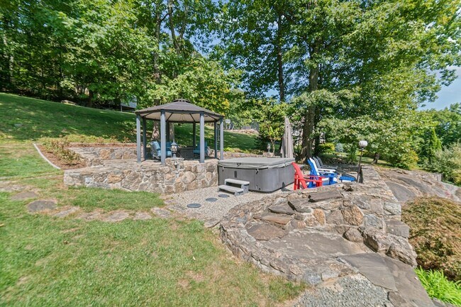 Building Photo - 145 CT-39