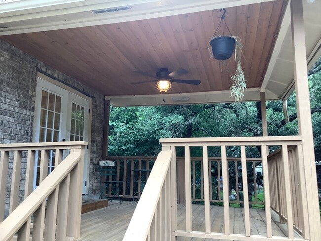 Building Photo - THE GARDENS OF CANYON