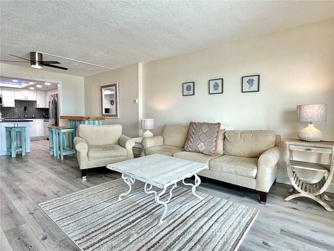 Building Photo - 855 Bayway Blvd
