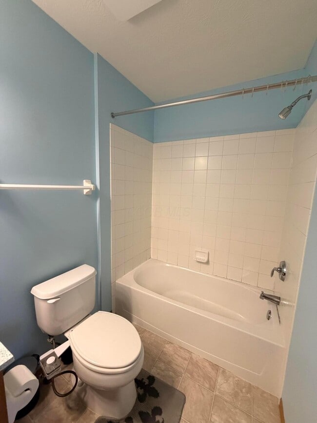 Building Photo - 5205 Wabash River St