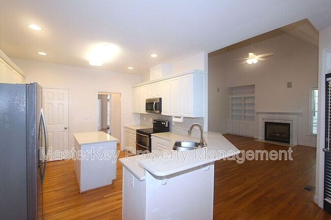 Building Photo - 4924 Olde Millcrest Ct