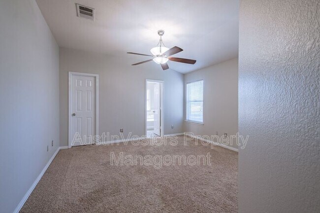 Building Photo - 645 Fort Thomas Pl