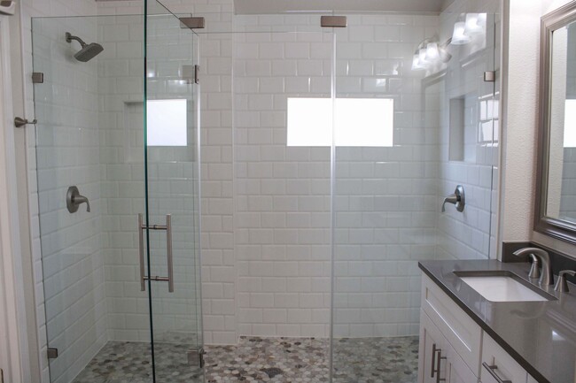Building Photo - RENOVATED 3-BEDROOM IN REDLAND RANCH, NORT...