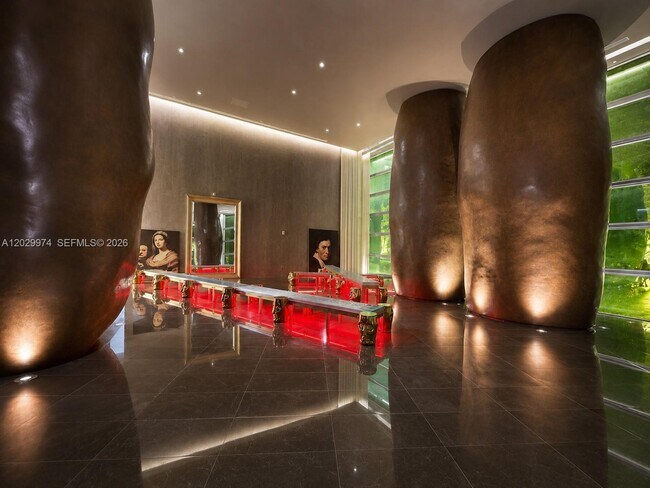 Building Photo - 475 Brickell Ave