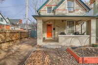 Building Photo - 3340 Wyandot St