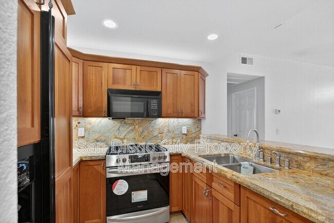 Building Photo - 3620 Third Ave