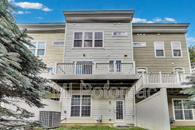 Building Photo - 2133 Little Sorrel Way