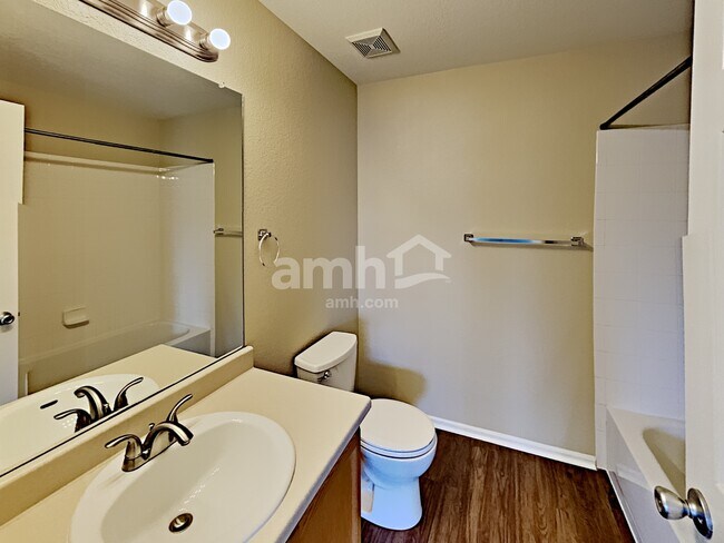 Building Photo - 3944 Malta St