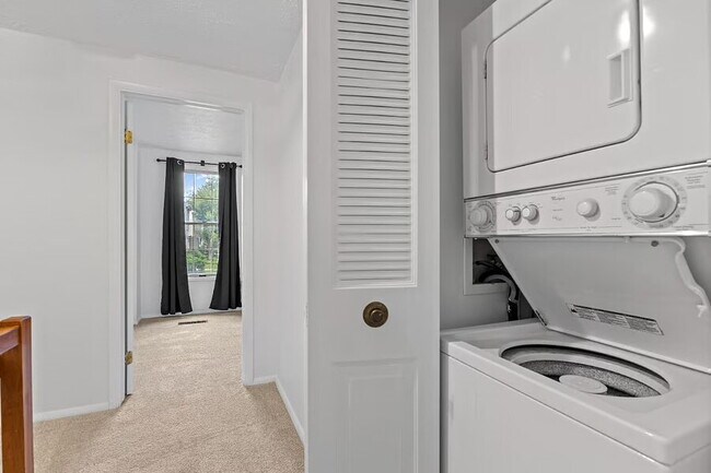 Building Photo - The Gunners Lake Gem | Modern 2BR Furnished Townhouse