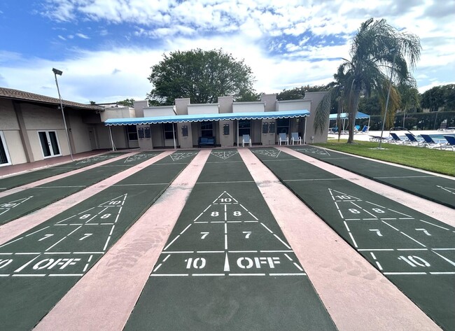 Building Photo - 506 Lori Dr